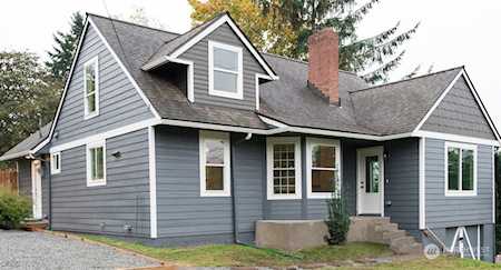 1609 S 223rd St Des Moines, WA 98198