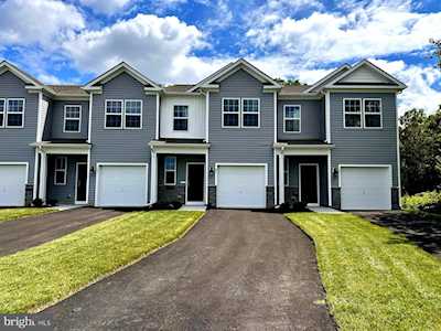 217 Mazzeo Dr Glassboro, NJ 08028