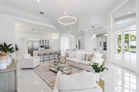 10853 Egret Pointe Lane West Palm Beach, FL 33412