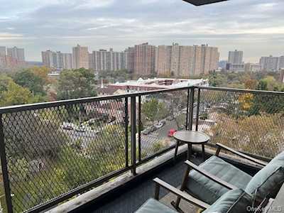 3410 De Reimer Ave #10A Bronx, NY 10475