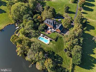 37268 White Goose Ln Purcellville, VA 20132