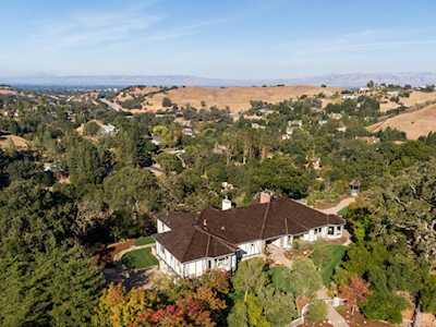13920 Mirmirou Dr Los Altos Hills, CA 94022