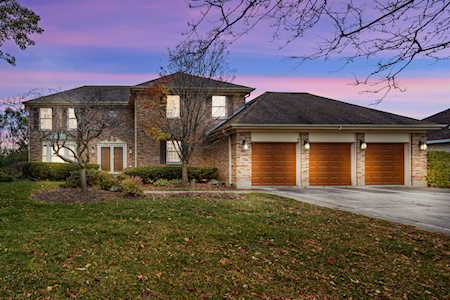 31 Sussex Circle Vernon Hills, IL 60061
