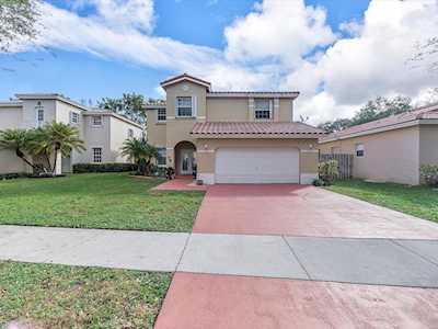 4410 NW 45th Ter Coconut Creek, FL 33073