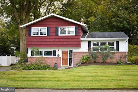 120 Glenoak Rd Wilmington, DE 19805