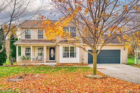 1174 Heather Glens Oceola Twp, MI 48843