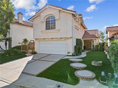 19480 Kilfinan St Porter Ranch, CA 91326