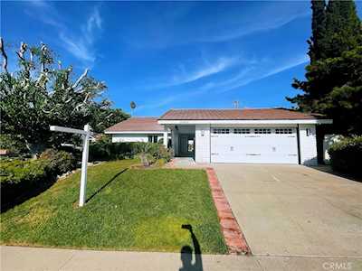 23022 Stearn Circle Lake Forest, CA 92630