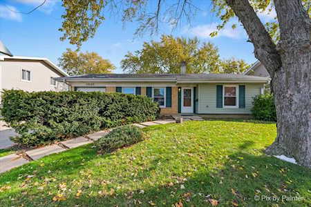 1645 Chippendale Rd Hoffman Estates, IL 60169