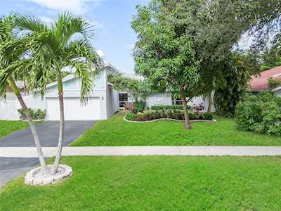 3917 NW 2nd Court Deerfield Beach, FL 33442