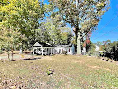 521 Sorrell Street Cary, NC 27513