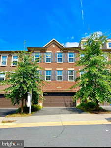42566 Mantua Square Brambleton, VA 20148
