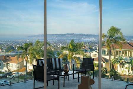 4537 Newport Ave San Diego, CA 92107