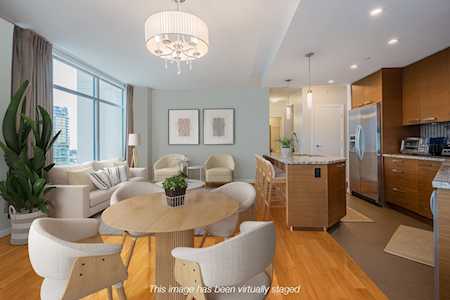 6188 Wilson Avenue #1505 Burnaby, BC V5H 0A5