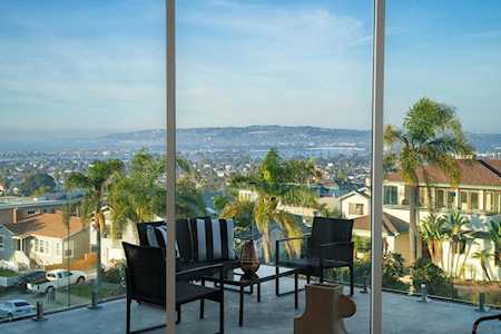 4537 Newport Ave San Diego, CA 92107