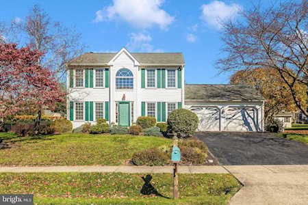 215 Burlington Ave Walkersville, MD 21793