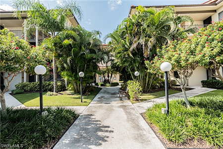 11570 Caravel Circle #2001 Fort Myers, FL 33908
