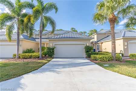 9724 Glen Heron Dr Bonita Springs, FL 34135