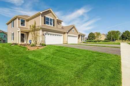 8532 Stillwater Rd Wonder Lake, IL 60097