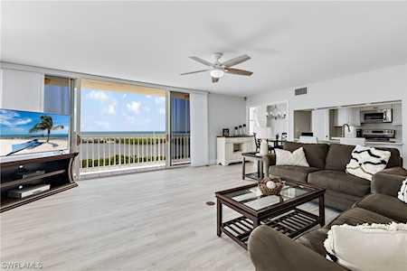 5550 Heron Point Dr #1004 Naples, FL 34108