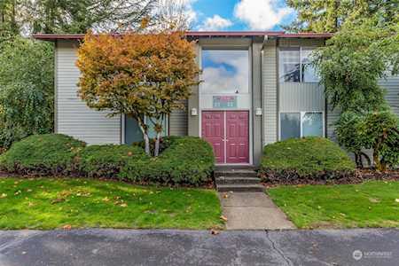 17533 151st Ave SE #7 Renton, WA 98058