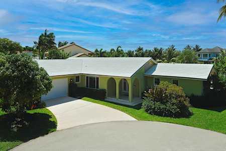 2615 Colgate Lane Lake Worth Beach, FL 33460