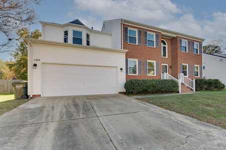 107 Wellington Dr Williamsburg, VA 23185