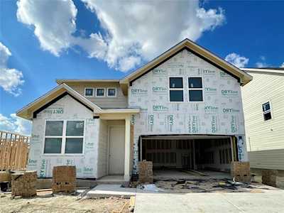 515 Palo Brea LOOP Hutto, TX 78634