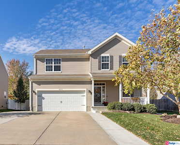 8612 S 66th Ave Papillion, NE 68133