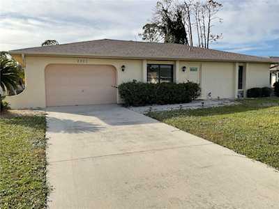 2301 Summit St Port Charlotte, FL 33948