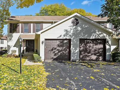 511 Villa Circle Dr #30 Palatine, IL 60067