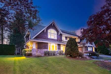 3761 Devonshire Drive Surrey, BC V3Z 0H8