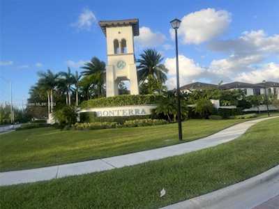 9344 W 33rd Ln #9344 Hialeah, FL 33018