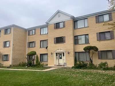 9370 Hamilton Ct #F Des Plaines, IL 60016