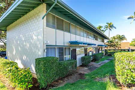 1379 Hunakai Street #62 Honolulu, HI 96816