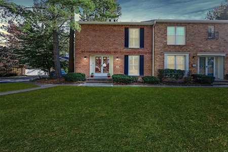 797 Amolac Dr St Louis, MO 63141
