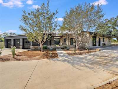 215 Blanco DR Wimberley, TX 78676