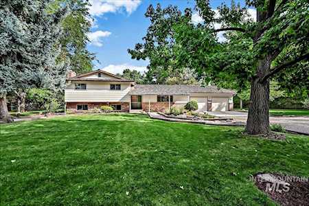 2156 W Floating Feather Rd Eagle, ID 83616