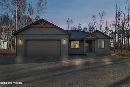 4575 S Navigators Circle Wasilla, AK 99623