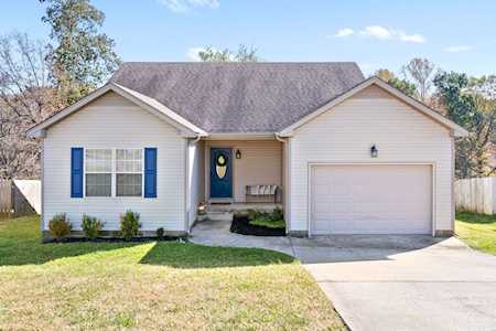 2169 Trophy Trce Clarksville, TN 37040