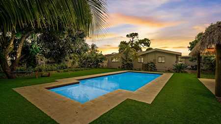 261 NW 9th Street Boca Raton, FL 33432
