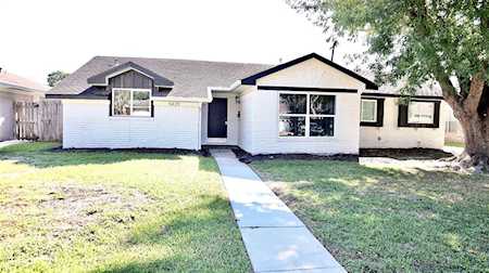 5439 Lymbar Dr Dr Houston, TX 77096