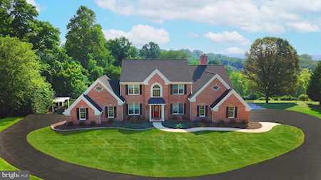 900 Mount Soma Ct Fallston, MD 21047