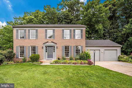 11002 Cross Laurel Dr Germantown, MD 20876