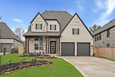 420 North Hillary Step Place Montgomery, TX 77316