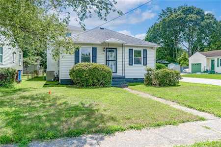 745 Partridge Ave Chesapeake, VA 23324