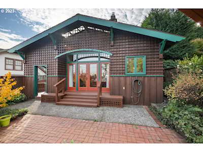 2814 NW Raleigh ST Portland, OR 97210