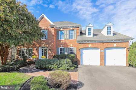 11374 Bishops Gate Ln Laurel, MD 20723