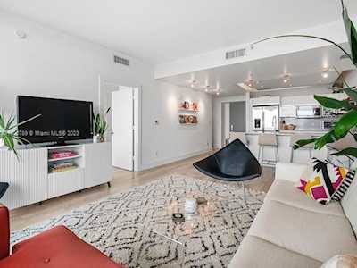 601 NE 36th St #1602 Miami, FL 33137