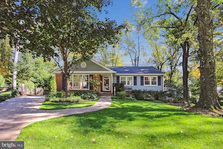 8209 Captain Hawkins Ct Annandale, VA 22003
